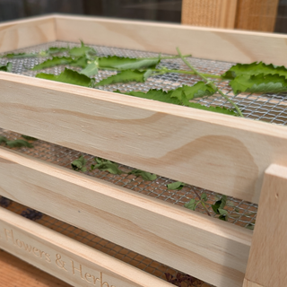 Séchoir à fleurs et herbes